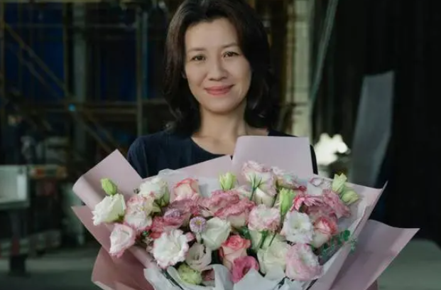 39岁高龄生子,现在是中生代演员榜样_刘琳_张黎_演艺圈