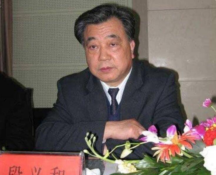 科长驾车被炸身亡,经查:快退休的领导与她有纠葛_段义和_柳海平_警方