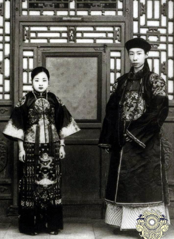 阿穆尔灵圭是清朝名将僧格林沁的曾孙.