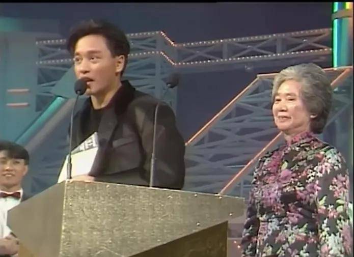 影响香港歌坛的国外音乐人:其中一人成了谭咏麟的御用作曲_朋友