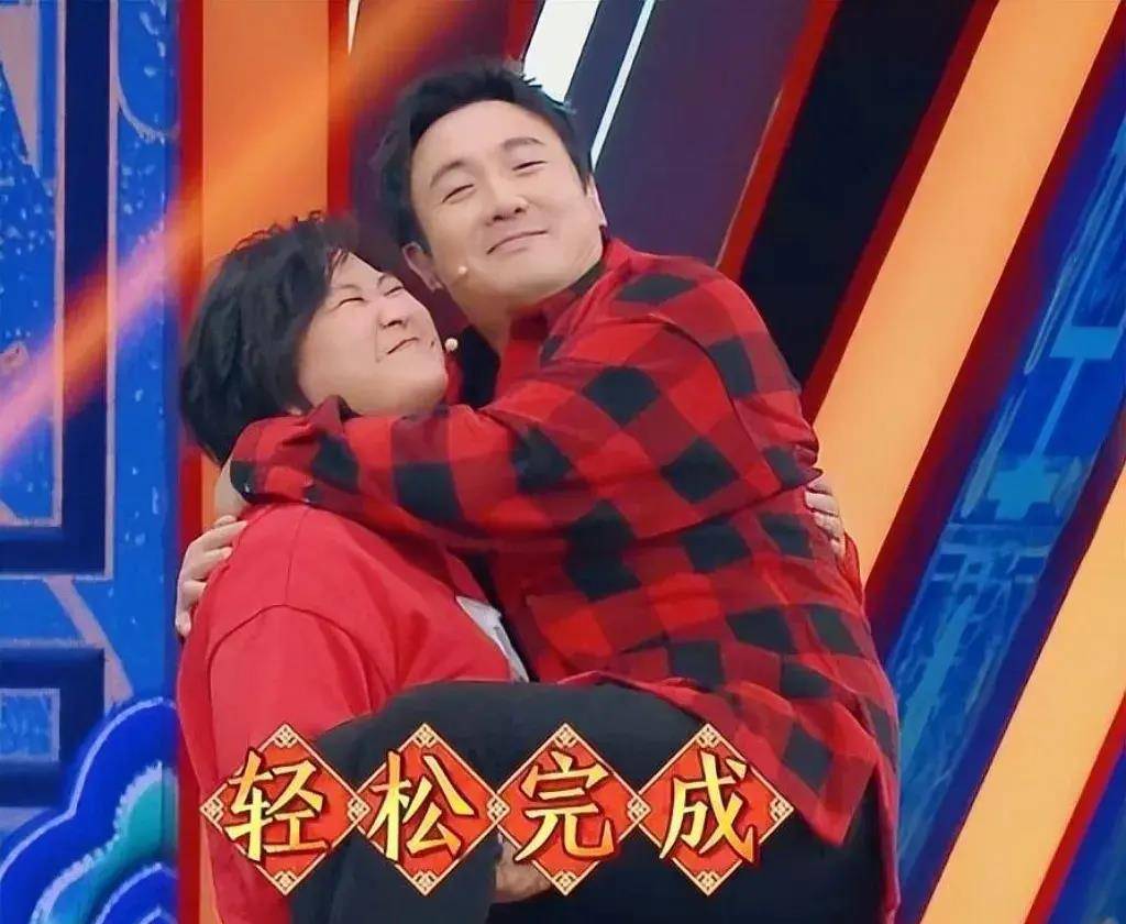 沈腾贾玲力邀周深,综艺搭档为何遗忘华晨宇?_明星_音乐_合作