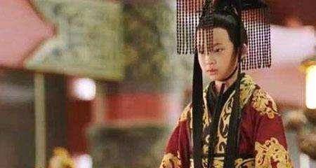 唯一疑似"穿越"的皇帝,分田地,办贷款,研究飞机,专家都无解_王莽_改革