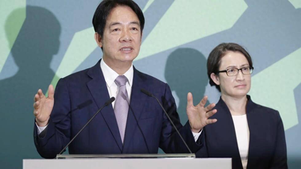 台当局换届之际,3架歼20抵近台北军演,赖清德称愿