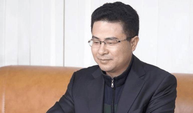 纪晓波:闯荡澳门成亿万富豪,女星为他生4子,金立老板上门送钱_赌场