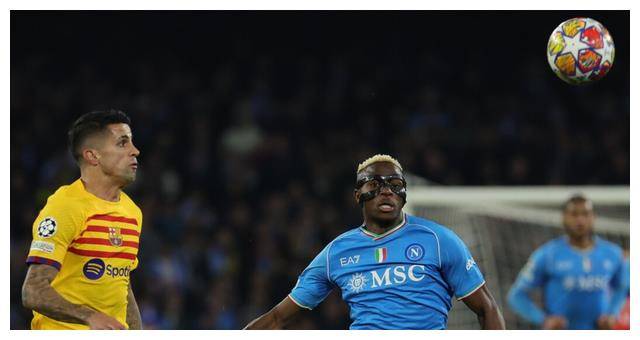 战局堪忧,无路可退._比赛_巴塞罗那_京多安