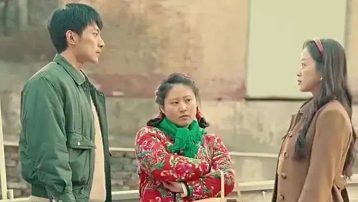 曾经人人喊打的咪蒙,如今靠短剧《我在八零年代当后妈》,翻身了_寒门