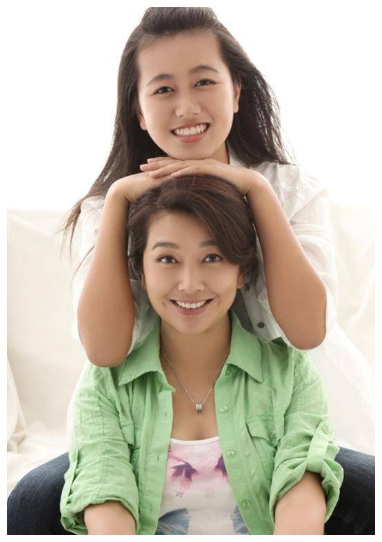 失败的恋情,困扰江珊,离婚加深伤痛,爱情路漫漫._高曙光_感情_生活