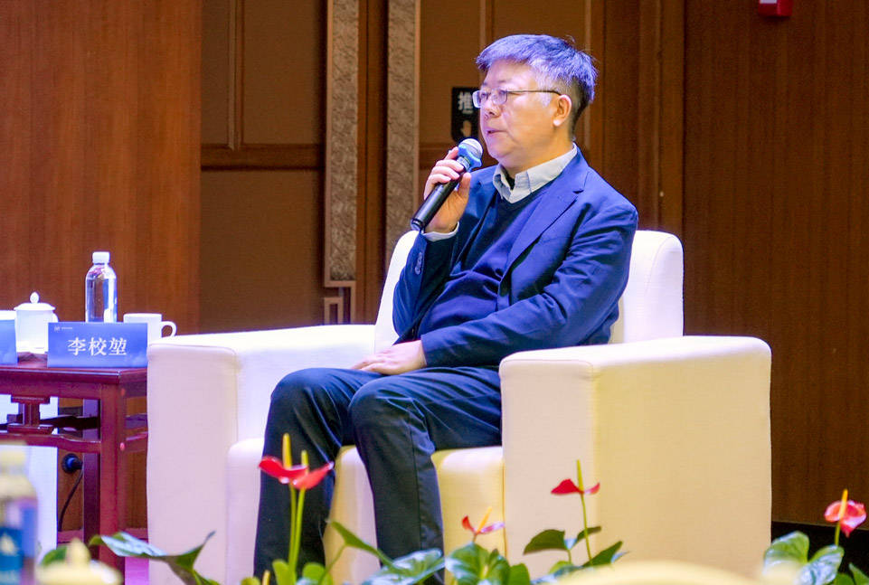 腾冲科学家论坛院士讲坛 聚焦心理健康的"危"与"机"_康养_运动_温泉医