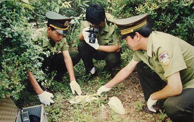 悍匪张治成落网记:3年作案34起,杀害18人,被判死刑后目露凶光_团伙