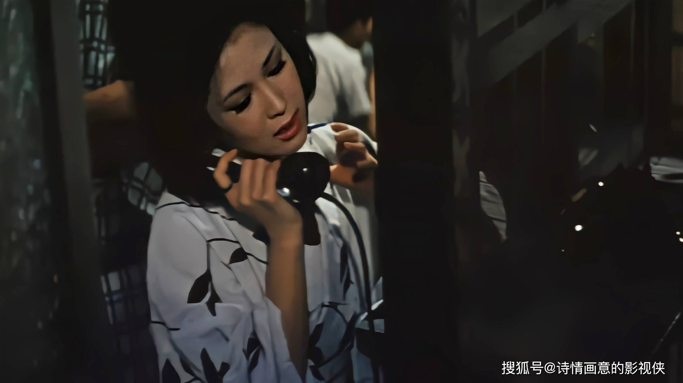 《万字》完整版在线观看