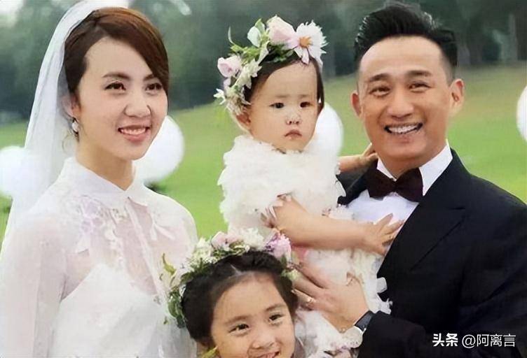 孙莉被黄磊追到手的时候才17岁,看了旧照后,才知道黄磊有多幸福_绯闻