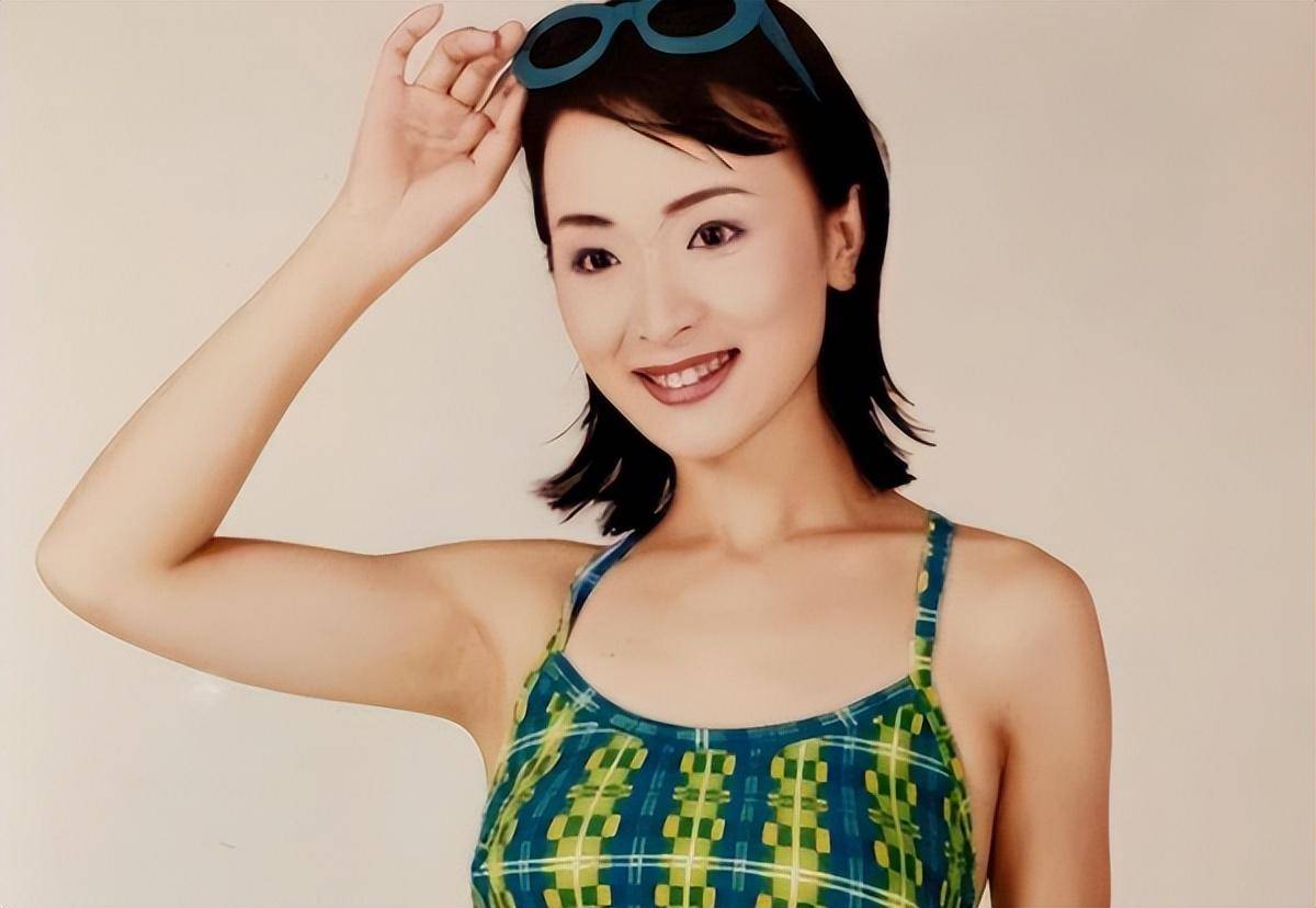 演员蒋萍离婚20年仍未和解,痛哭没有娘家可回_母亲_丈夫_男人