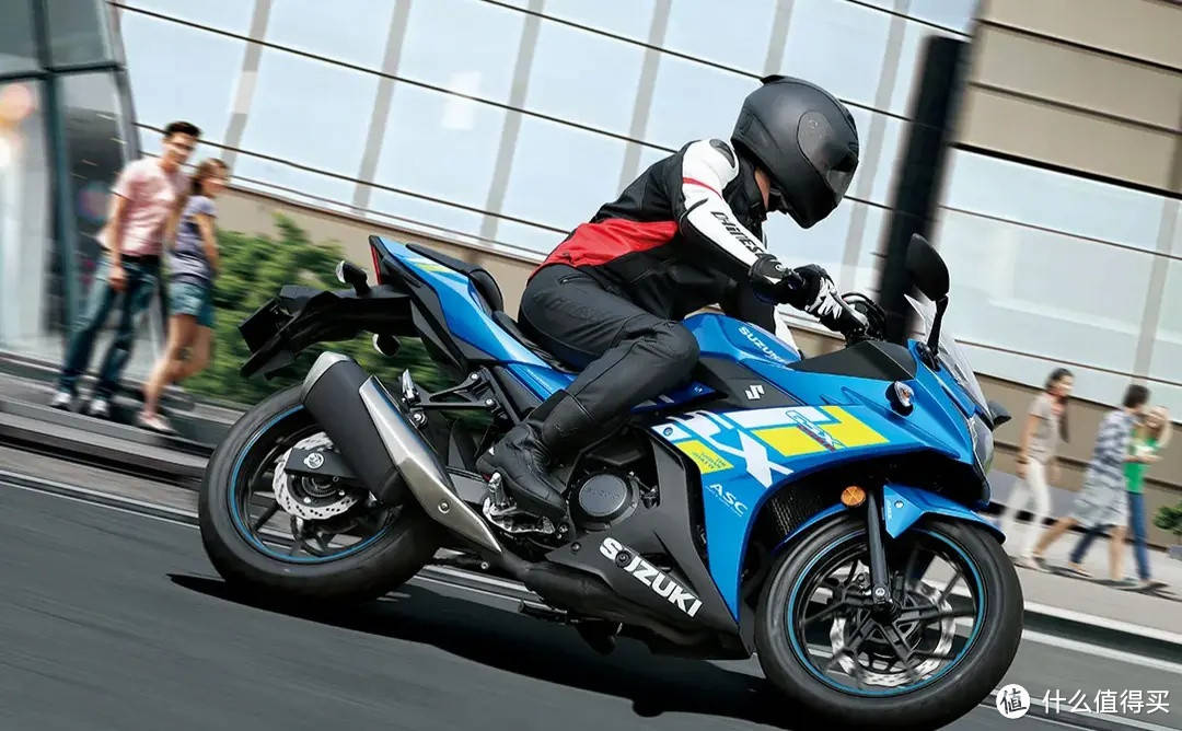 每天了解一款摩托车——豪爵铃木gsx250r,新款已经上市售价更低_搜狐