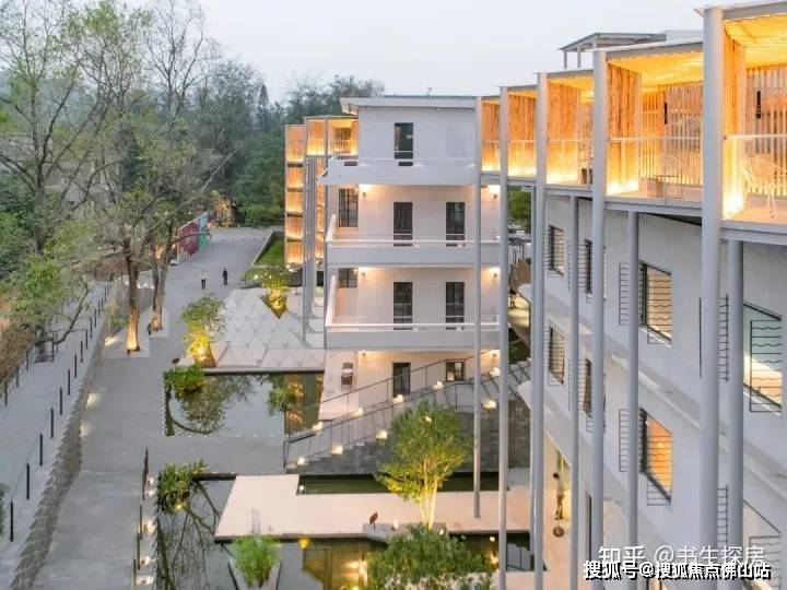 项目配套15 大多功能配套包含酒店,娱乐,休闲,旅游等度假配套,1 大