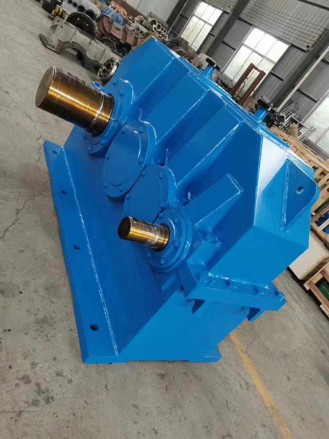 重载加强型硬齿面减速器zsy250-31.5-1减速机_传动_设备_运行