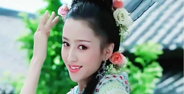 她命运坎坷,因进宫后作恶多端,被四大美女除名,可知她是谁?