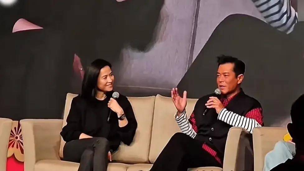 古天乐在接受采访时明确表示,他与宣萱只是好友关系,并没有发展成恋人