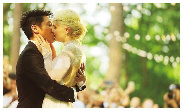 李白的明智之选:放弃回加拿大,选择撒贝宁,嫁给幸福!_感情_经历_大学