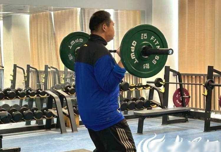 【心】在这个充满热血和梦想的青春时代,让我们一起向浩宇致敬,向所有