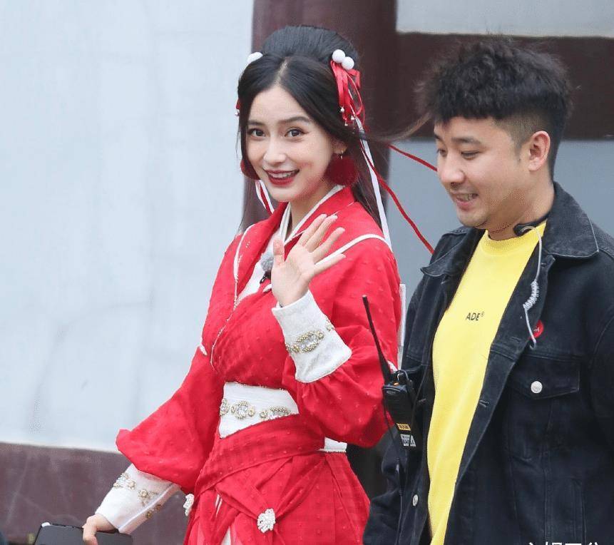 《奔跑吧9》新路透:全员cos古装人物,蔡徐坤还帅到热搜榜上_造型_杨颖