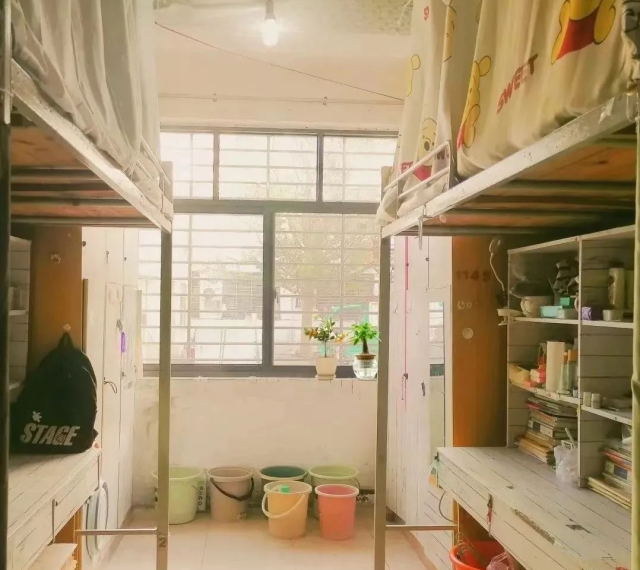 荆州教育学院宿舍照片图片