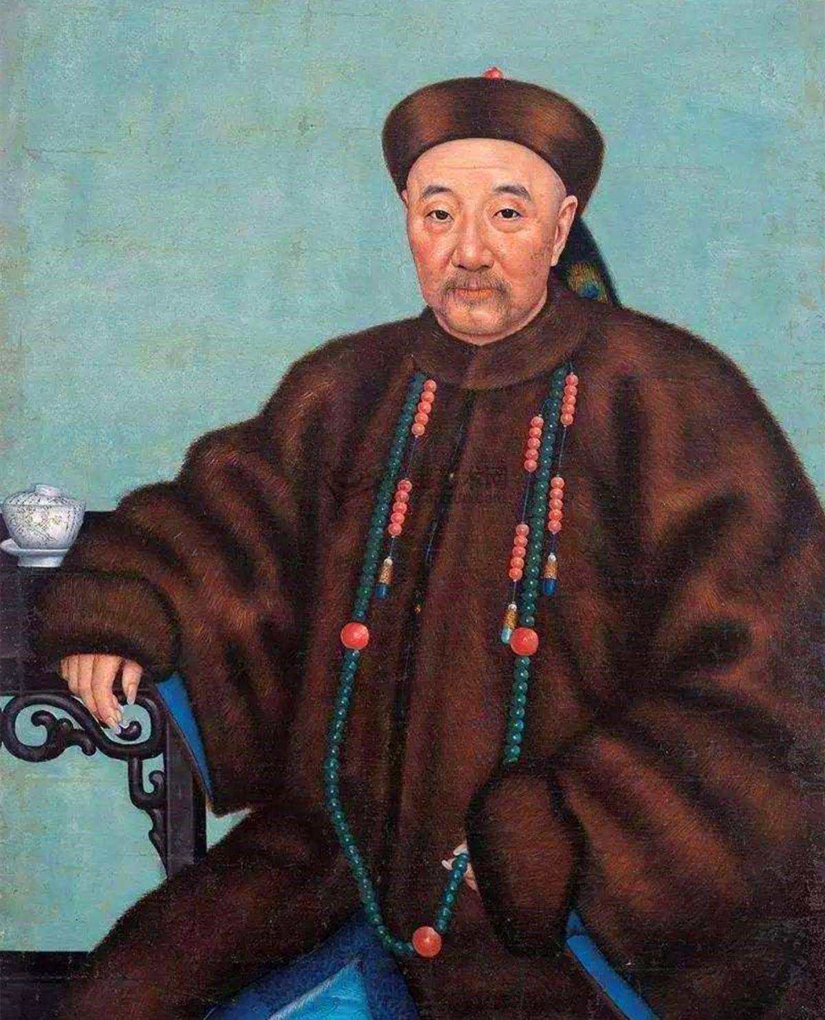 左宗棠李鸿章神仙打架,胡雪岩小鬼遭殃,13个老婆只剩下1人_阜康_商业