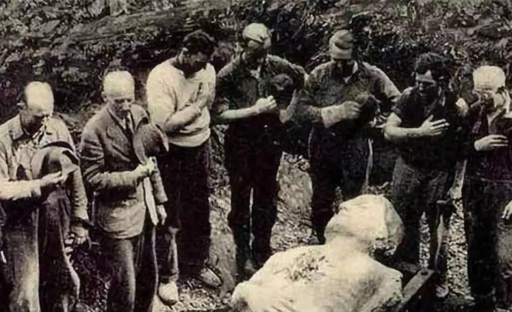 事件:小商人的恶作剧,被吃瓜群众搞成世纪骗局_乔治·弗尔_威尔_圣经