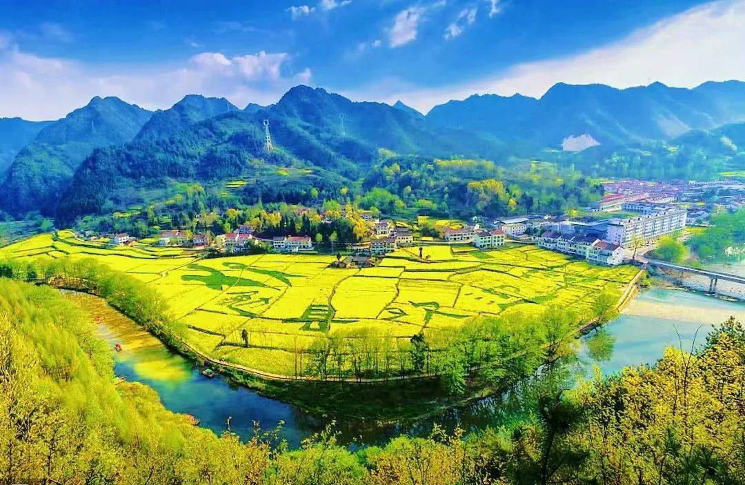 环线全长30余公里,途经西汉高速勉县出入口,元墩镇,阜川镇,沿途打造了