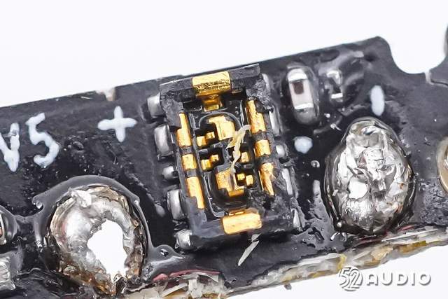 小米buds 4真无线耳机拆解,定制石墨烯双磁发声单元,hi-res金标认证