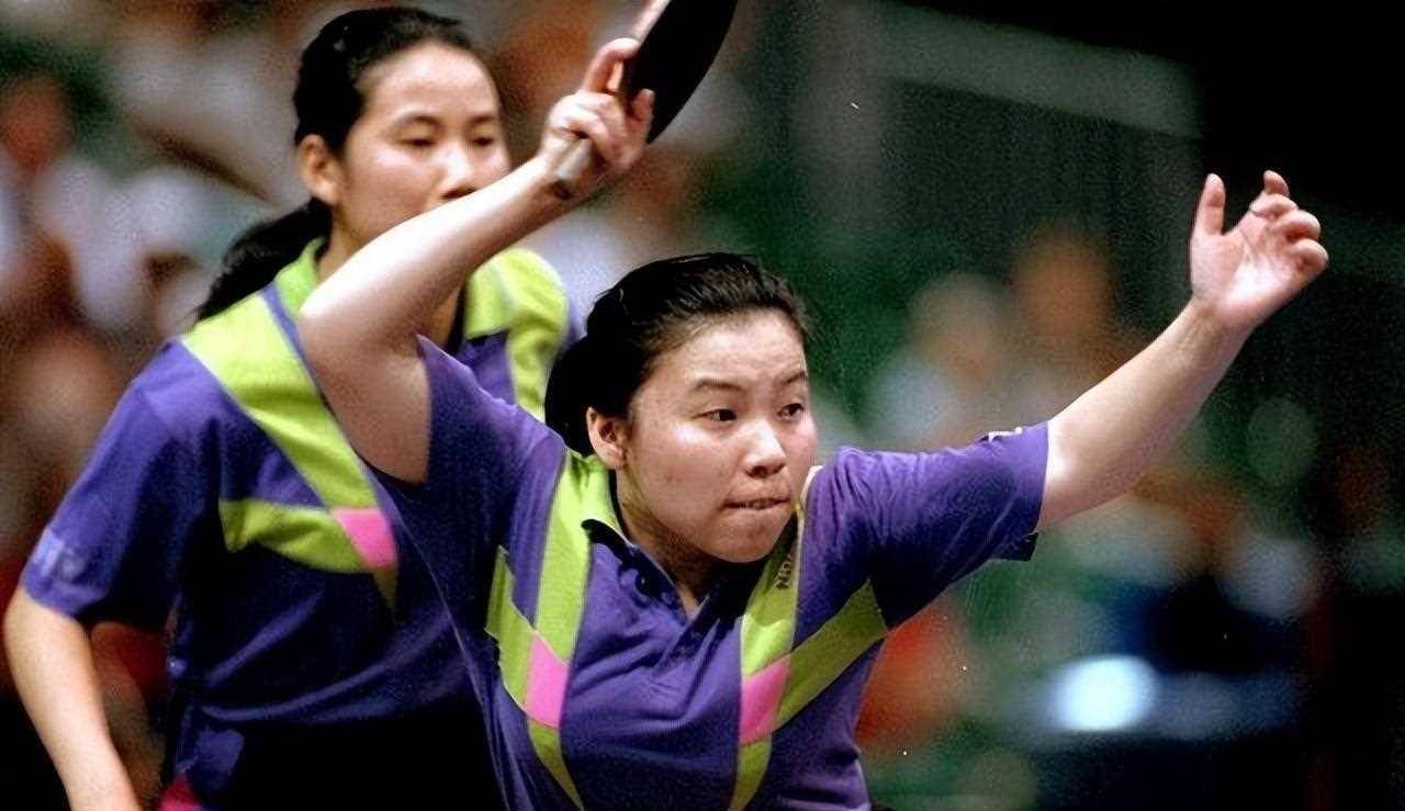 何智丽入日籍改名小山智丽,击败邓亚萍大喊"哟西",后来如何?