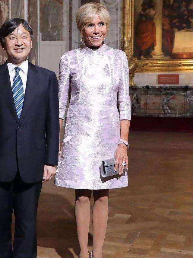 大25岁法国总统夫人不服输!同框比利时王后,穿长裙没了小蛮腰_吉特_布