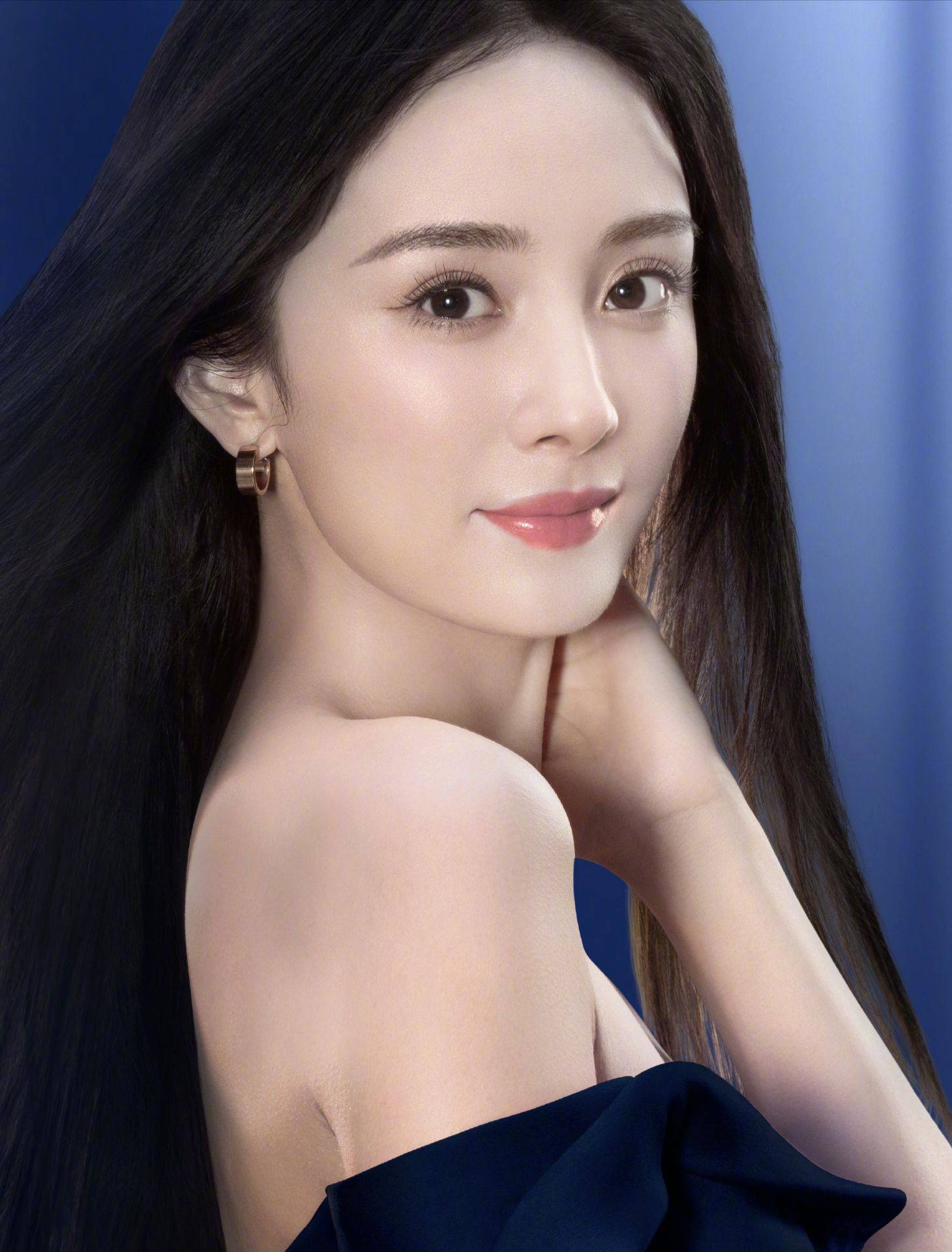 杨幂电视剧《狐妖小红娘·月红篇》深受期待,主演杨幂很符合涂山红红