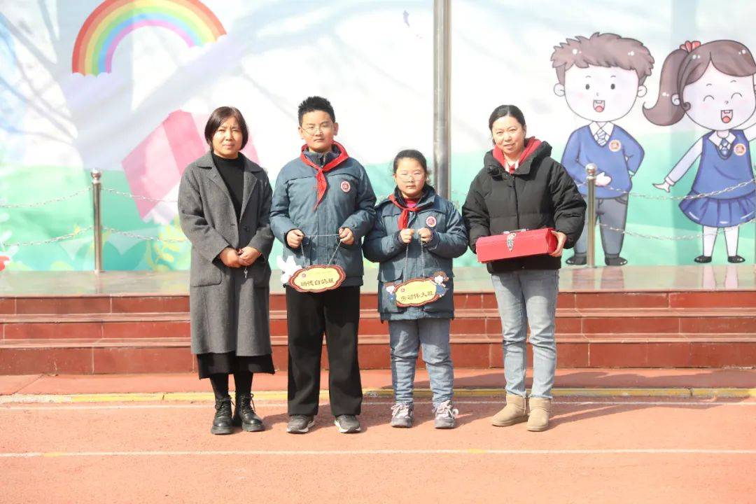 【国旗下】你好,新学期——艾瑞德学校升旗仪式_年级_校园_同学