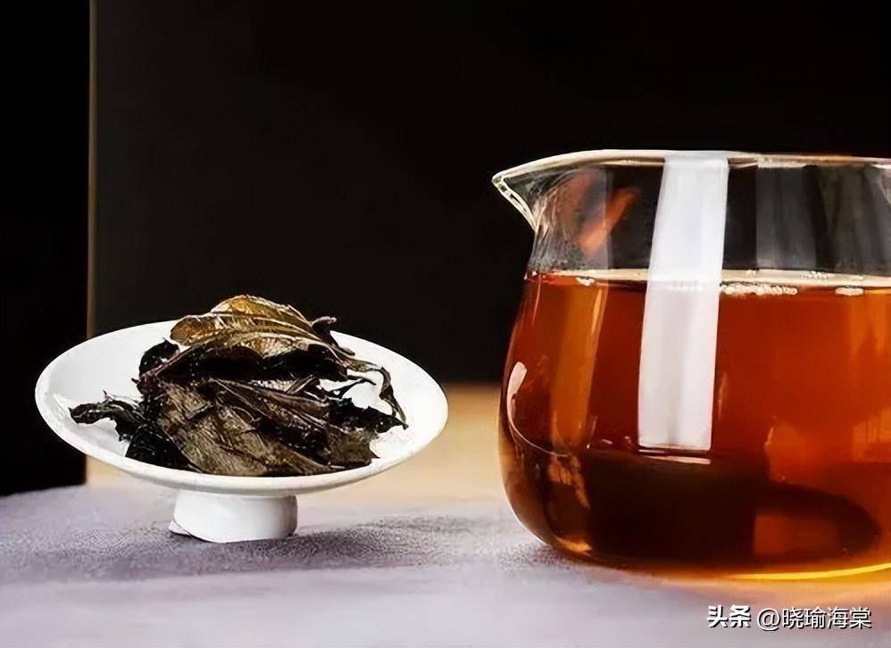 中国茶叶的历史就像一部丰富多彩,跌宕起伏的电影,从古至今,茶叶一直