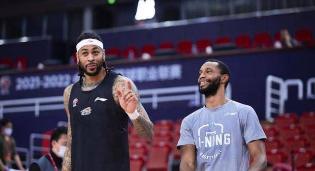 两名nba冠军空降cba,辽篮卫冕遭遇大难题,杨鸣后悔了_威瑟斯庞_外援