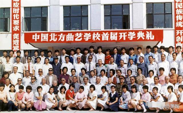 "相声巨人"之子在京郊当农民,南山篱下做陶公,过着另一样人生_王世臣