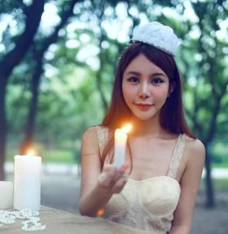 嘉宾_非诚勿扰_女孩