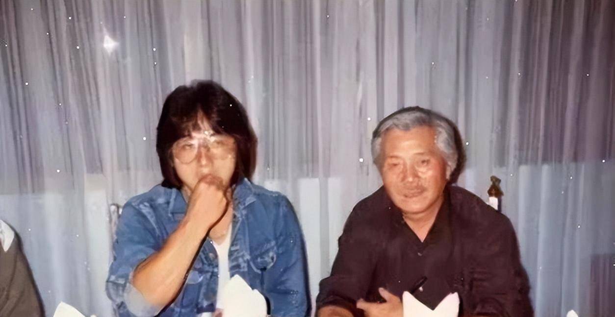 2007年成龙和亲哥安徽相认,对方一贫如洗,他有没有帮帮哥哥们_房道龙