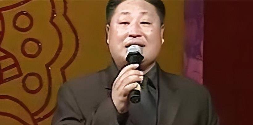 2007年,45岁的李正春因病去世,赵本山为他守灵一夜,料理后事_时候