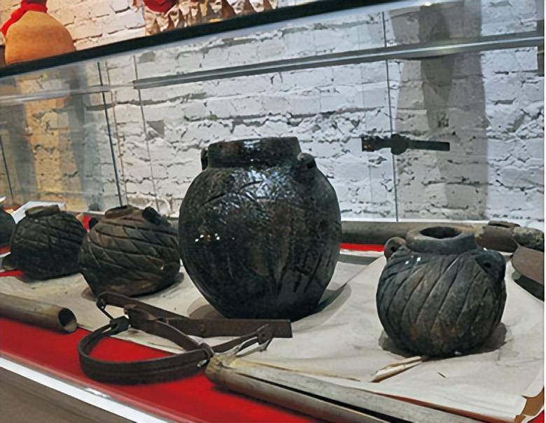 "不见鬼子不挂弦儿"_地雷战_探雷器_民兵