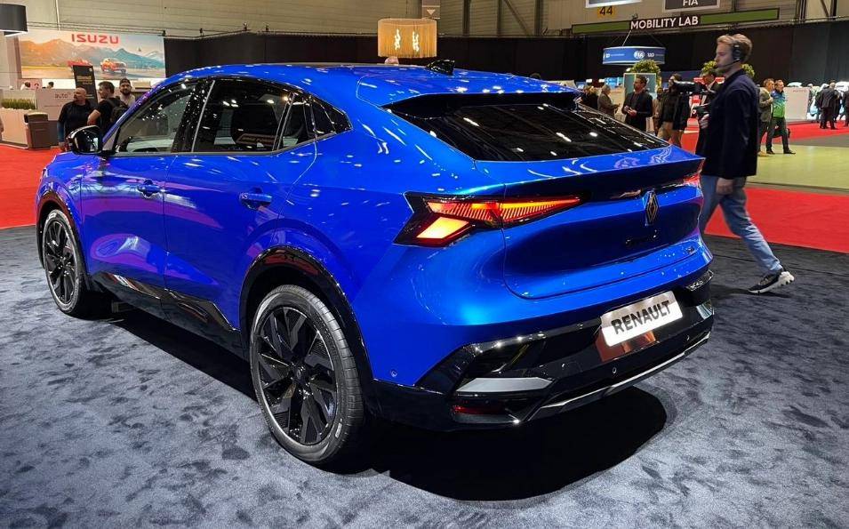 雷诺rafale亮相,采用了轿跑suv的造型_搜狐汽车_搜狐网