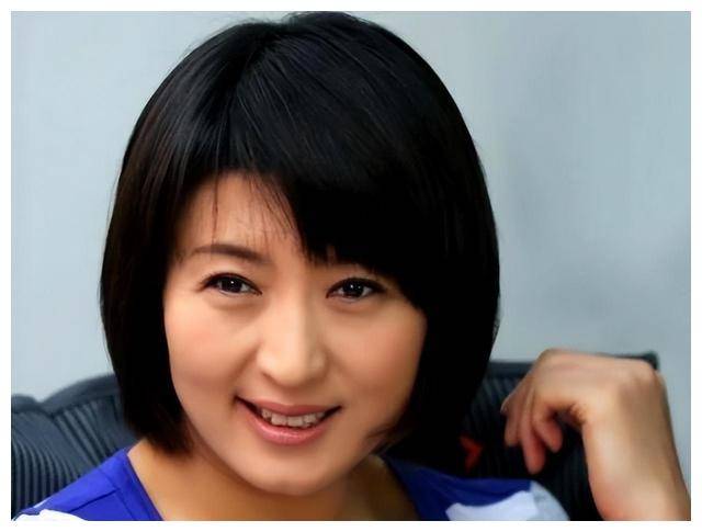 闫学晶_事业_女儿