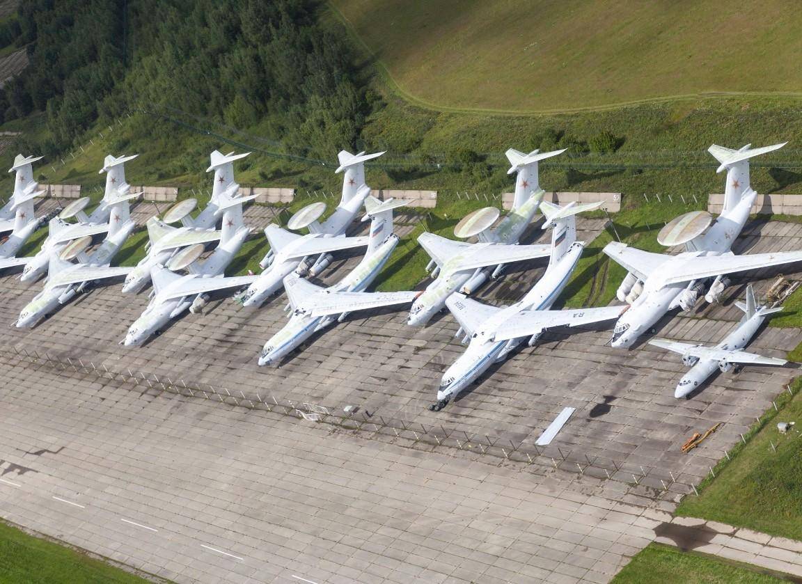 一架自杀式无人机,对位于白俄罗斯的一个俄罗斯空军基地进行了突袭