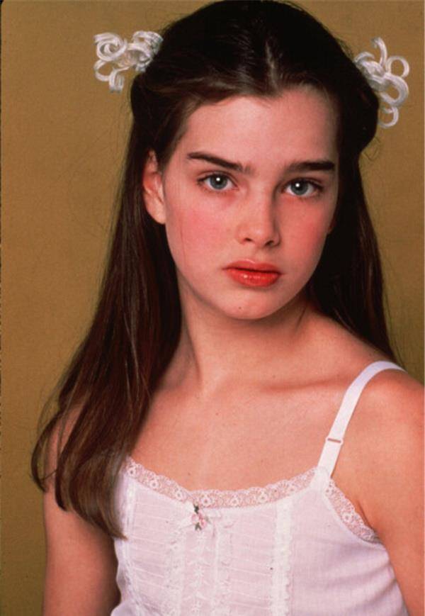 德仁天皇的梦中情人,拒绝迈克尔示爱,今56岁依然很美_电影_泰丽_世界