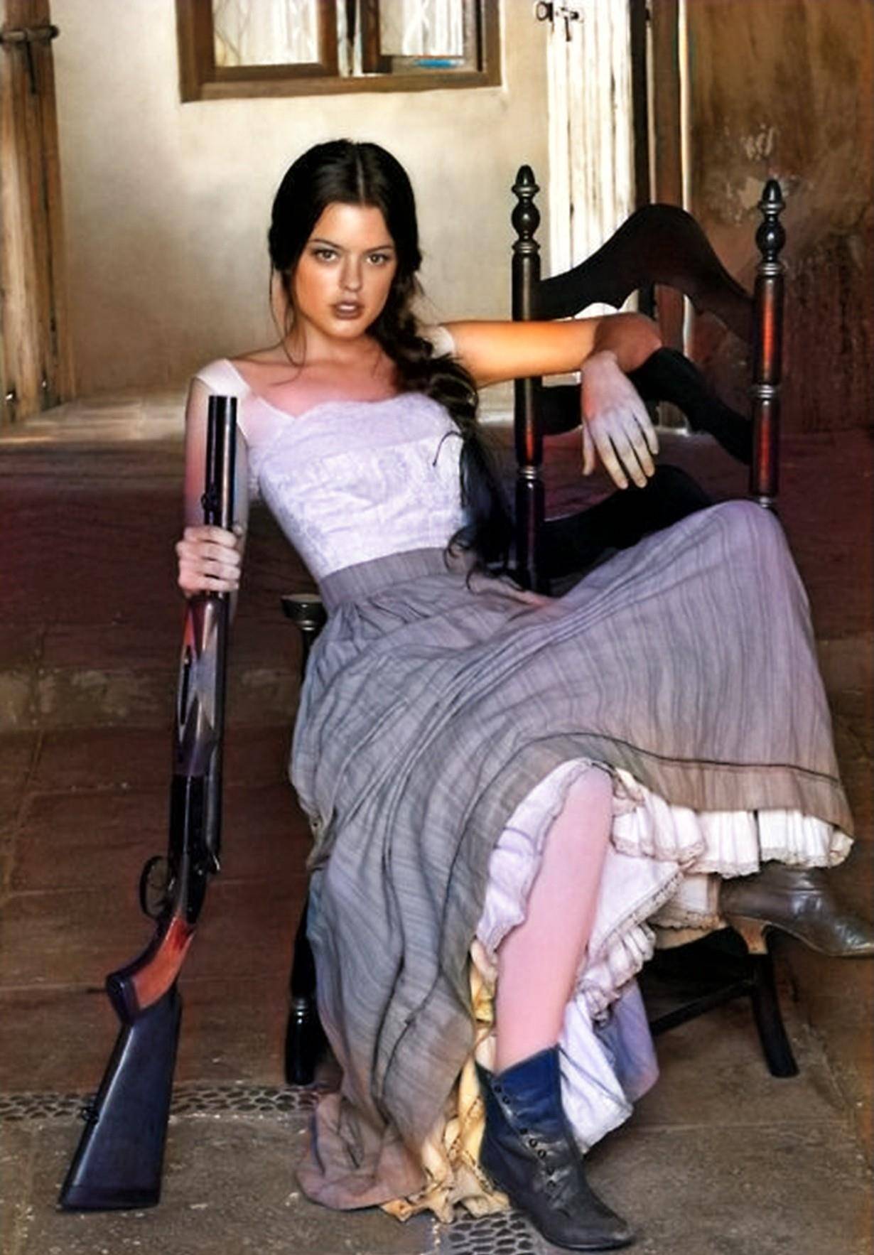 老照片:美军拿马桶当炸弹,穷人用钞票点烟,量韩国白