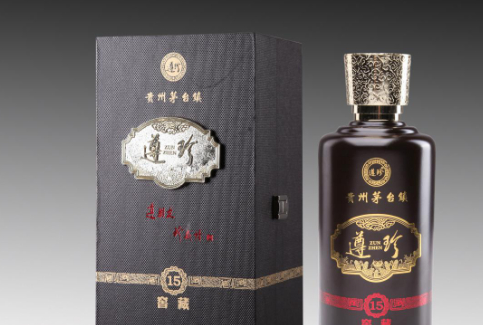 我们还可以看一下白酒的执行标准(gb/t10781)是指粮食酒,(gb/t20822)