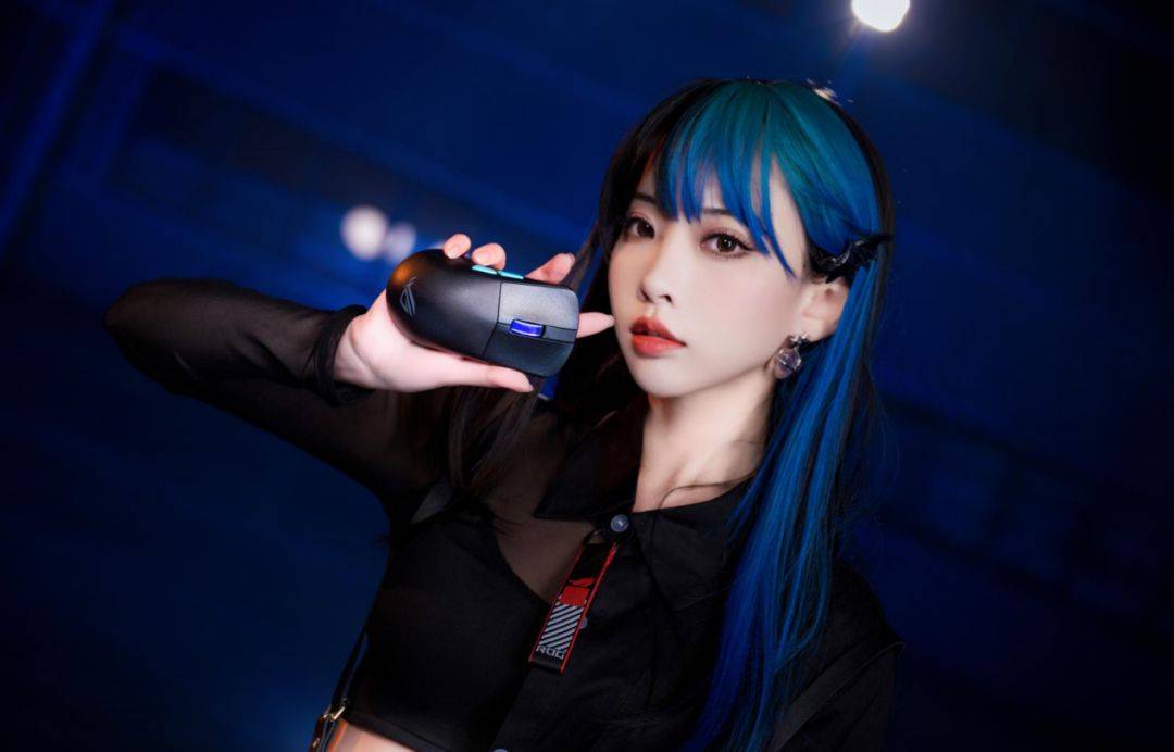 值得注意的是,rog龙鳞系列游戏鼠标还支持speednova和omni无线技术