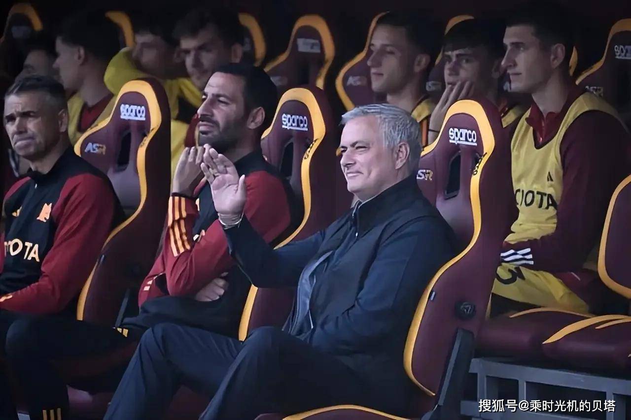 媒体为穆里尼奥抱不平,罗马是红狼,别做白眼狼,迪巴拉期待续约_德罗西