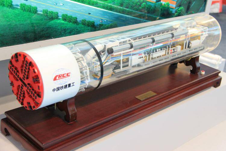 隧道掘进机模型 土压平衡盾构机模型_施工_系统_题型