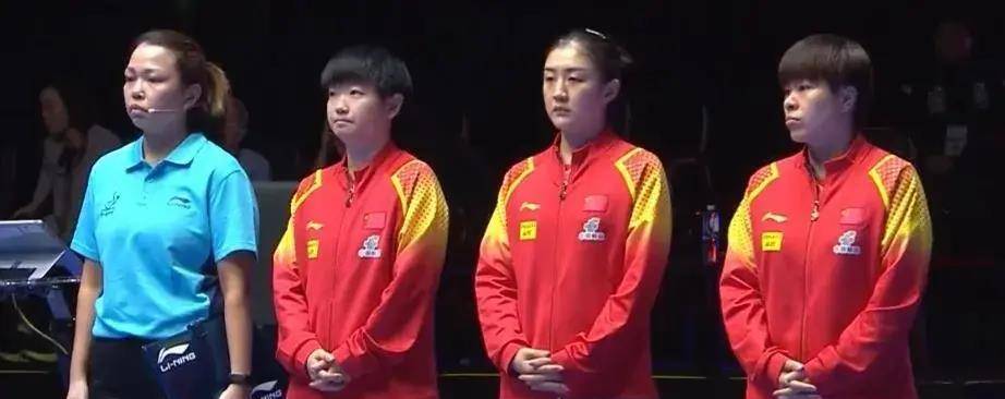 世乒赛决赛第一场孙颖莎横扫张本美和 拿到女团第一分_进攻_陈颖莎